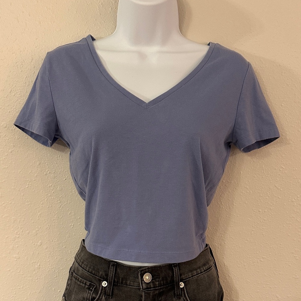 Wild Fable Women's V-Neck Short Sleeve Top - Periwinkle